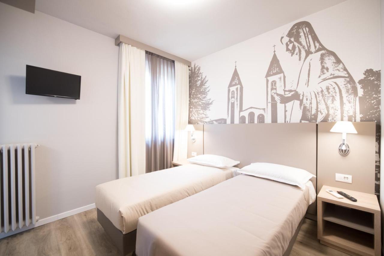Al Santuario Di Fiorano Charming Hostel Fiorano Modenese Exterior foto